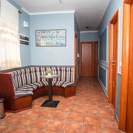 Sobe Amadeus Hotel Sesvete Bagian luar foto