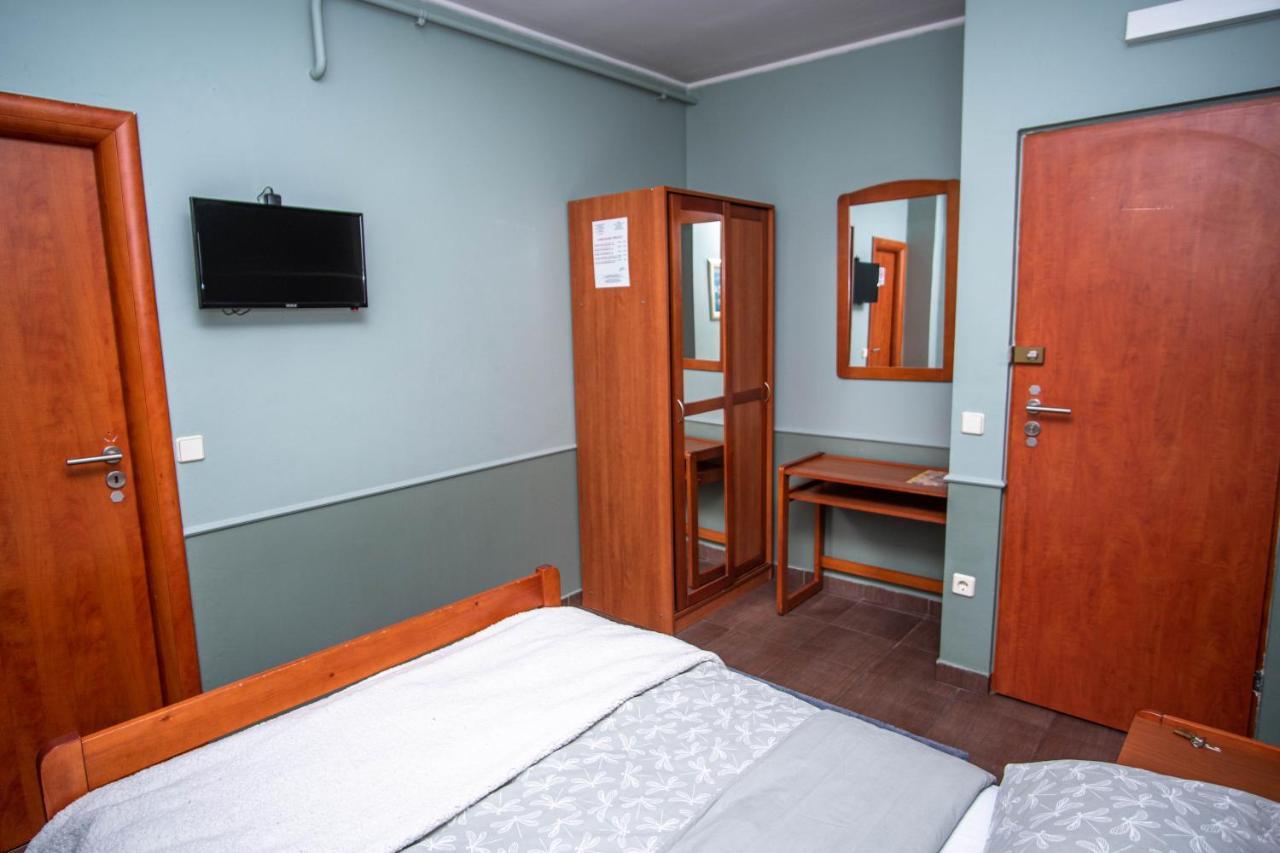Sobe Amadeus Hotel Sesvete Bagian luar foto